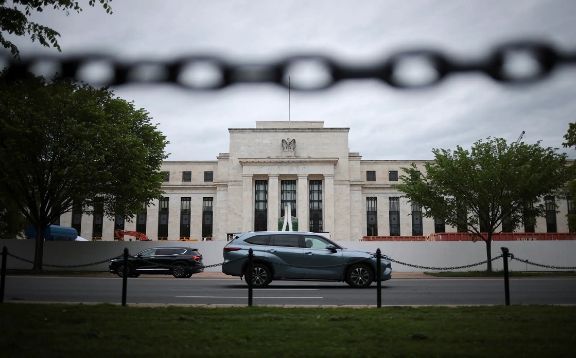Fed Meeting Minutes: Fed officials are becoming less confident that more rate hikes are needed