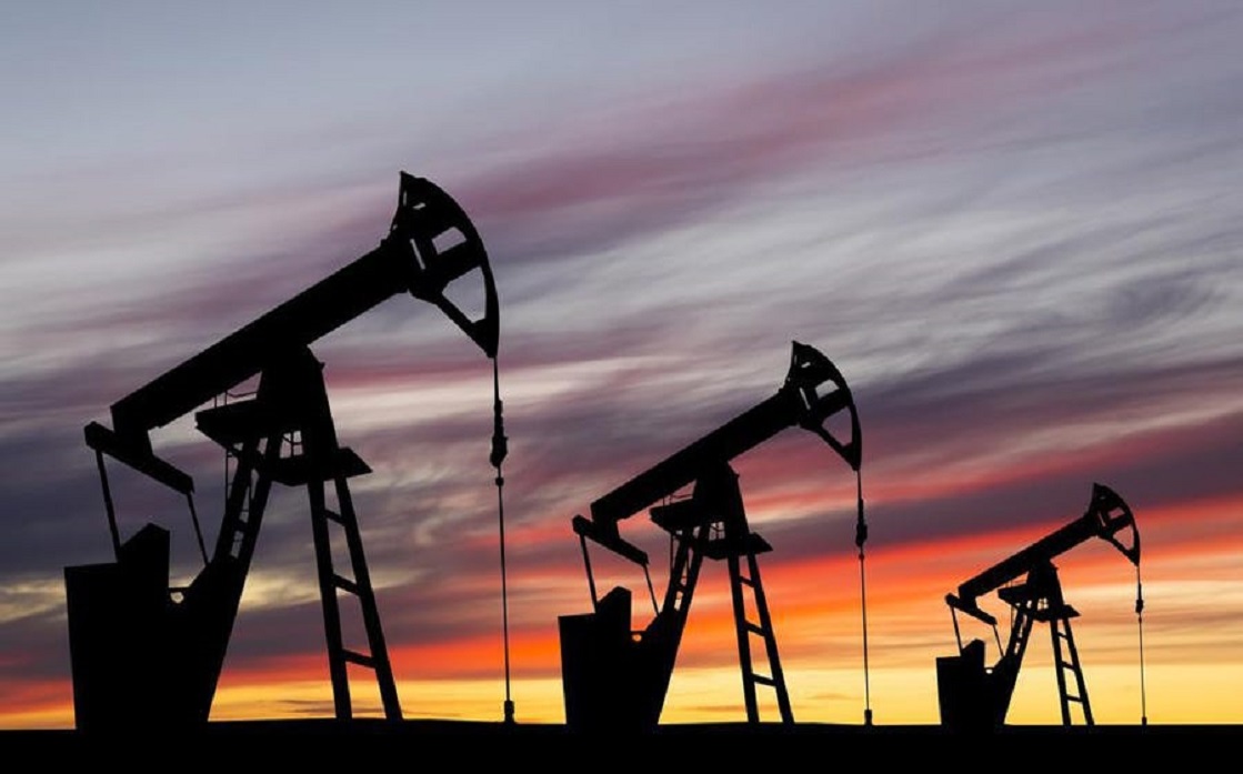 انخفاض مخزونات النفط الأميركية بأكثر من التوقعات