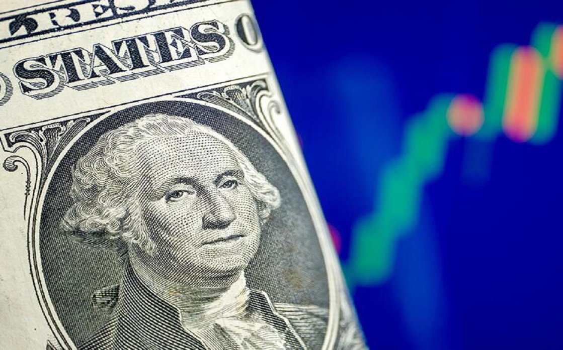 Dollar rises as markets reassess rate hike bets