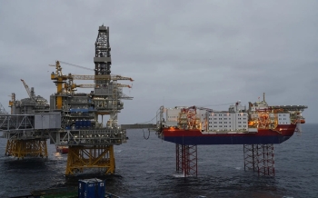oil-declines-but-records-weekly-gains-with-the-assessment-of-us-crude-reserves-2023-03-24