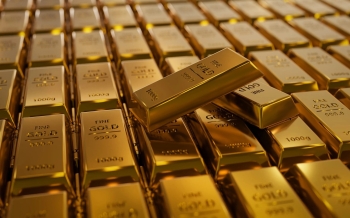 gold-slips-toward-weekly-losses-as-fed-rate-cut-hopes-fade-2025-06-20