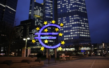 الأسهم-الأوروبية-تغلق-على-تراجع-مع-استمرار-المحادثات-بشأن-سقف-الديون-2023-05-25