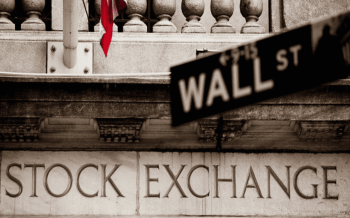 wall-street-pauses-as-investors-brace-for-jobs-data-fed-policy-shifts-and-trade-tensions-2025-07-01