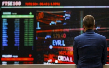 European markets close slightly higher, technology stocks rise 1.4%