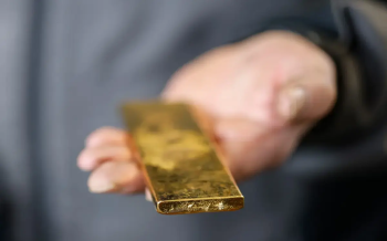 مكاسب-أسعار-الذهب-ترتفع-1-بسبب-ضعف-الدولار-2024-05-06